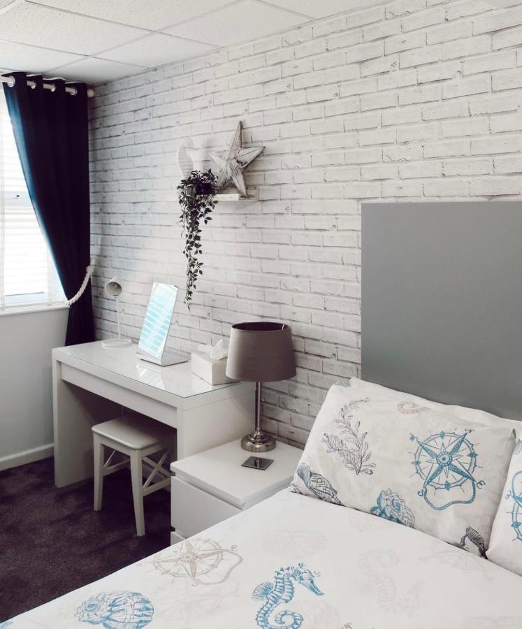 Bed and Breakfast By The Seaside Blackpool Exteriér fotografie