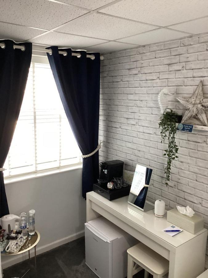 Bed and Breakfast By The Seaside Blackpool Exteriér fotografie